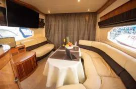 Яхта Azimut 52