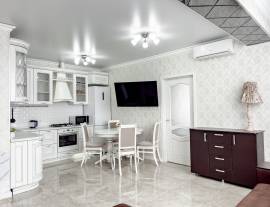 Уютная квартира с видом на море