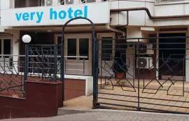 Very Hotel