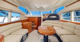 Яxтa Azimut 42 "King"