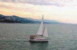 Парусная яхта Skiff Лео 31